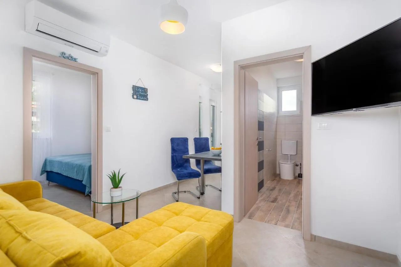 Divine Apartments Baška