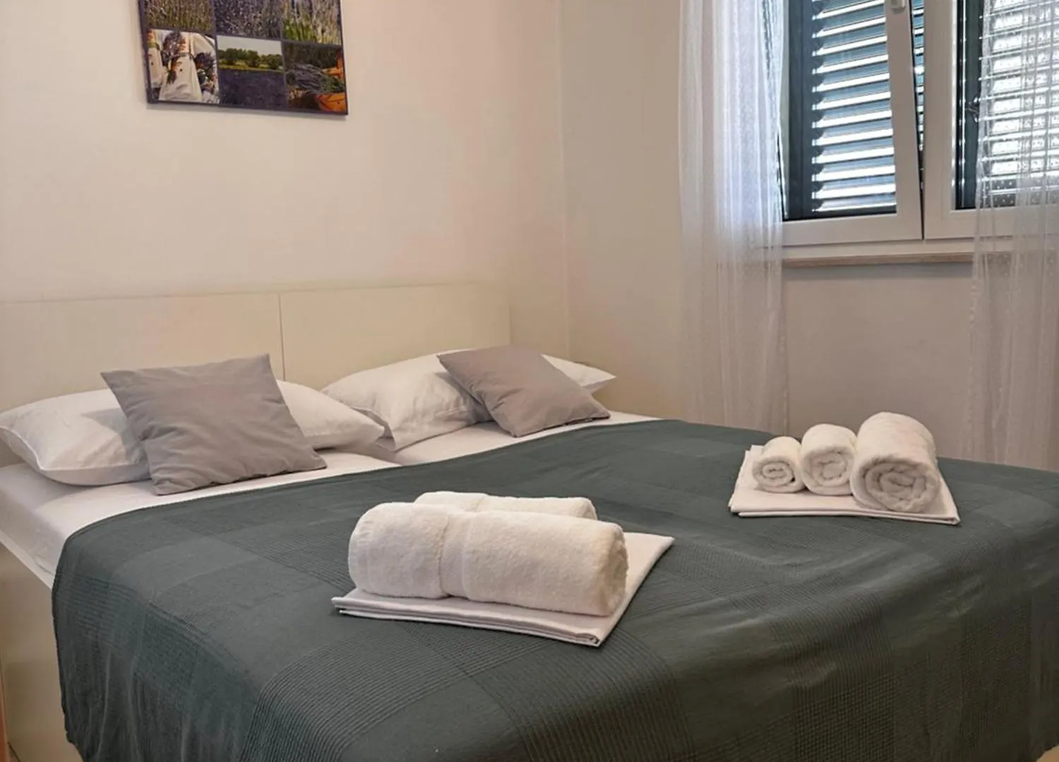 Divine Apartments Baška 0*,