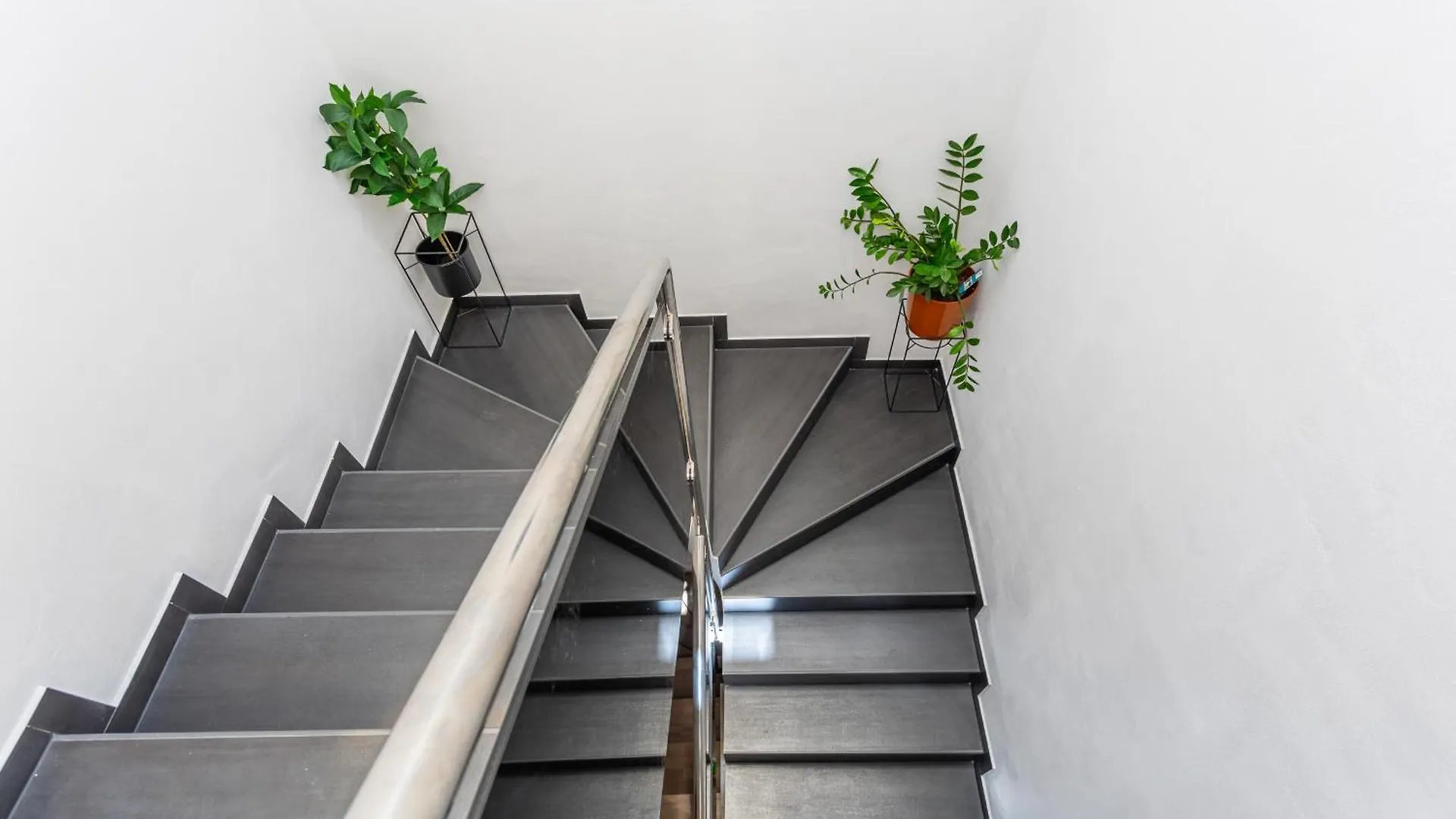 Divine Apartments Baška 0*,  Hırvatistan