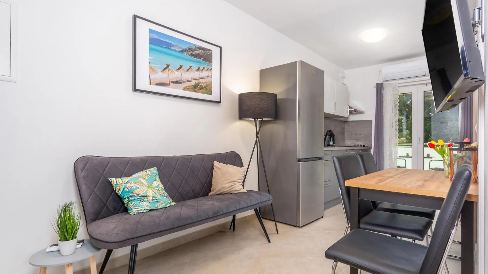 Divine Apartments Baška Hırvatistan