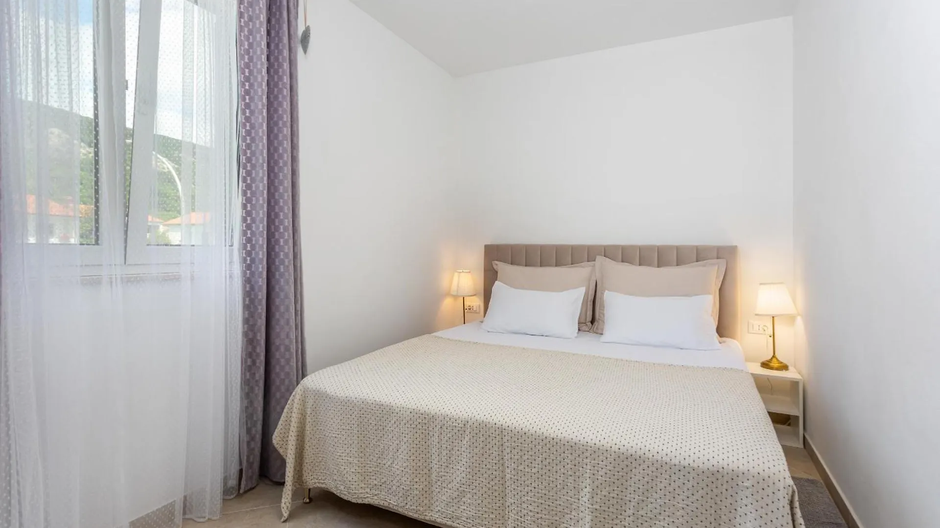 Divine Apartments Baška